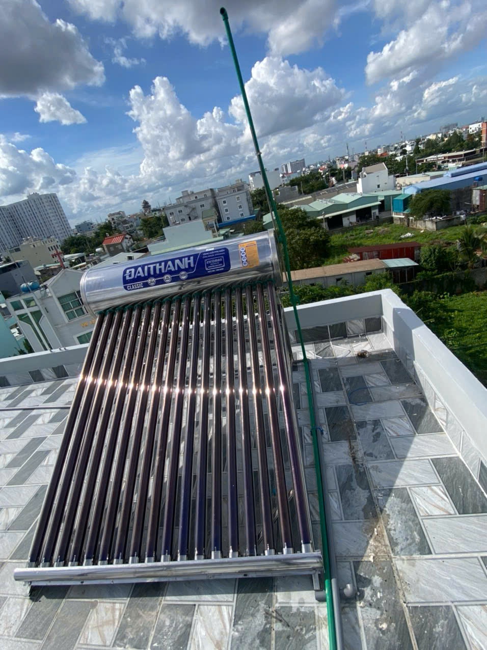 Máy nước nóng năng lượng mặt trời Đại Thành Inox 304 ống 58