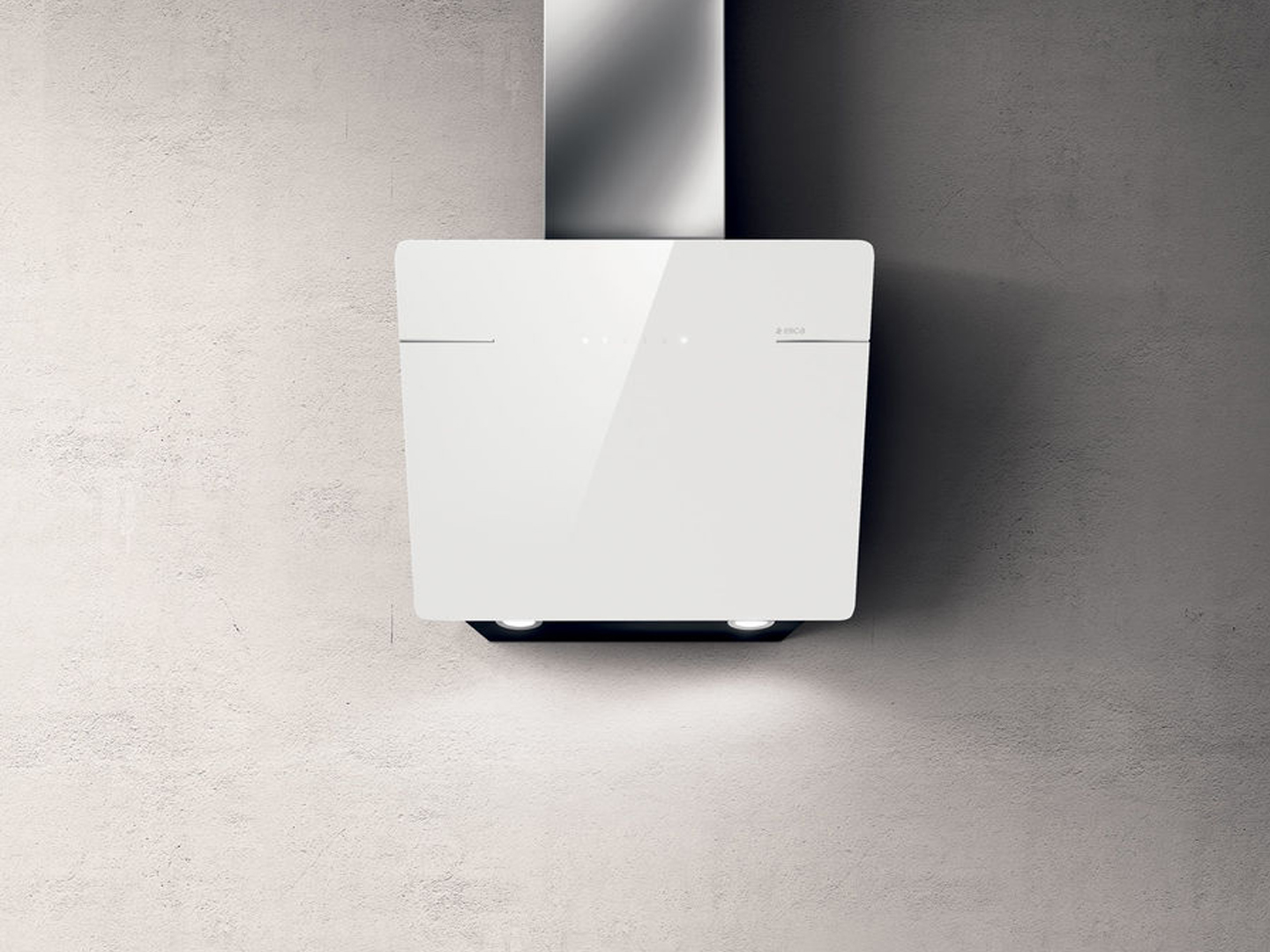 Máy hút mùi áp tường mặt kính vát ELICA L'ESSENZA