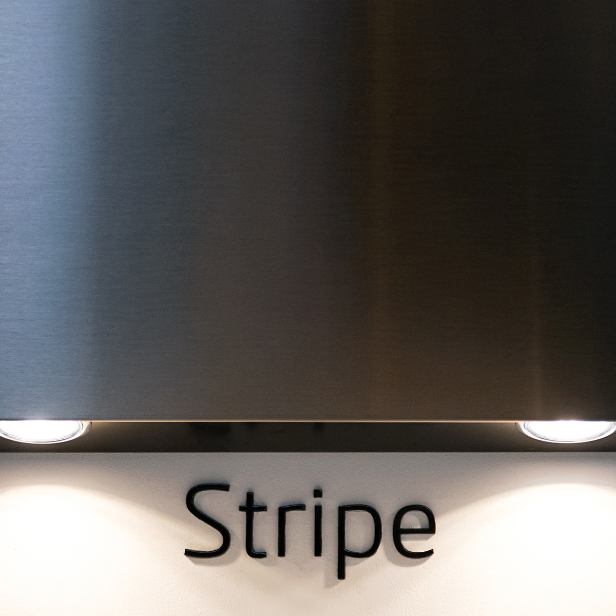 Máy hút mùi áp tường ELICA STRIPE