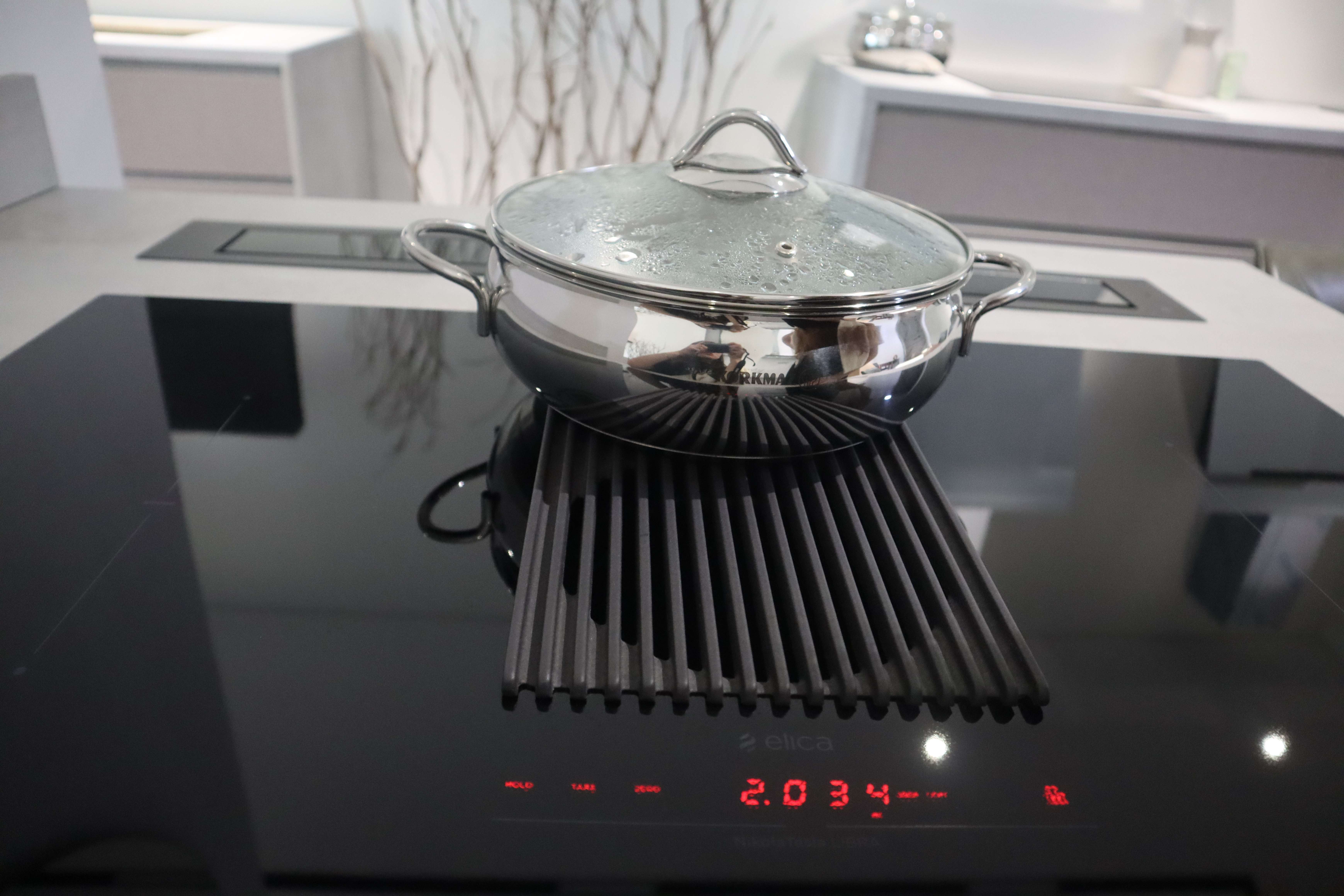 Bếp từ kết hợp hút mùi ELICA NikolaTesla LIBRA