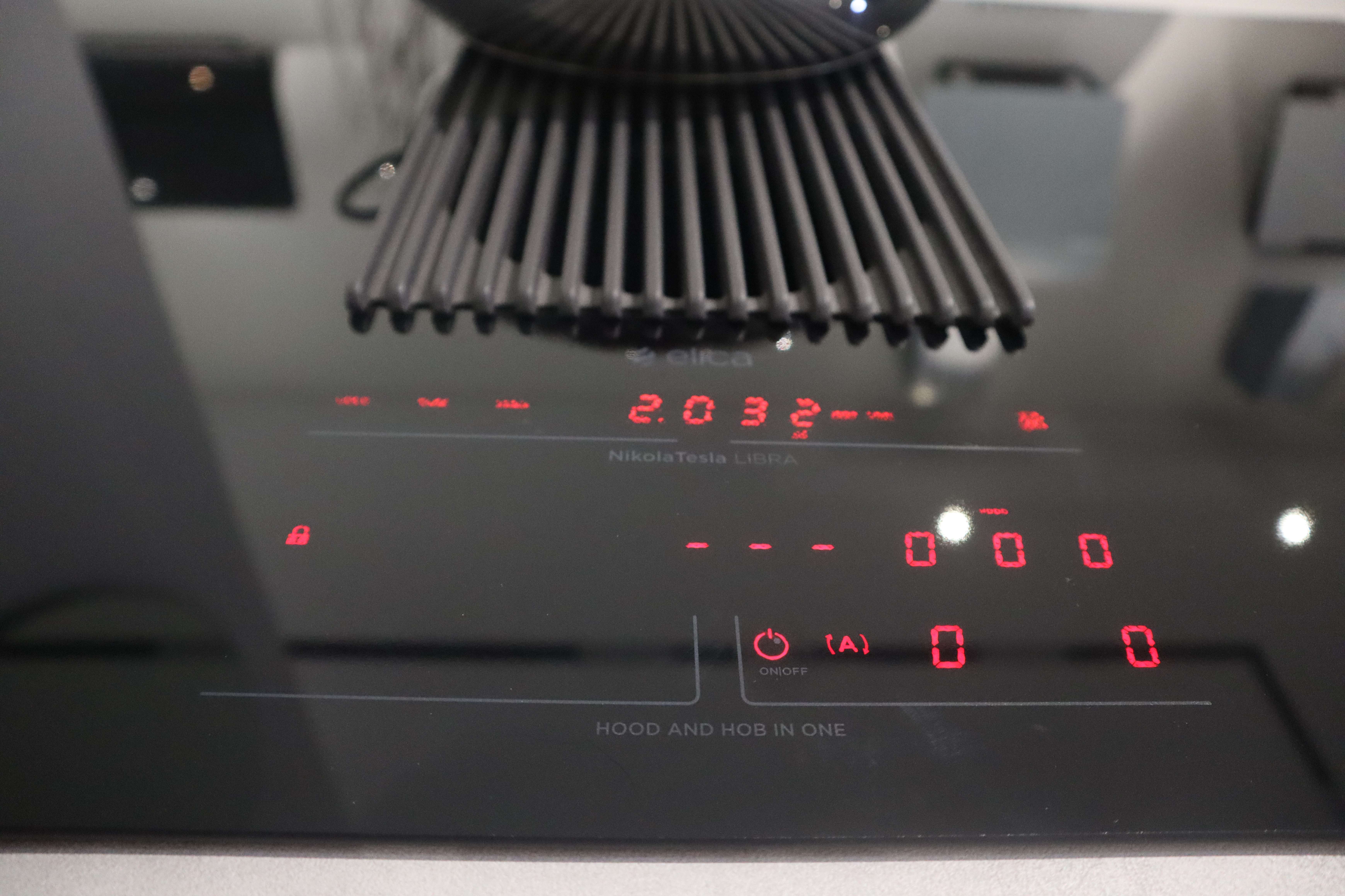 Bếp từ kết hợp hút mùi ELICA NikolaTesla LIBRA
