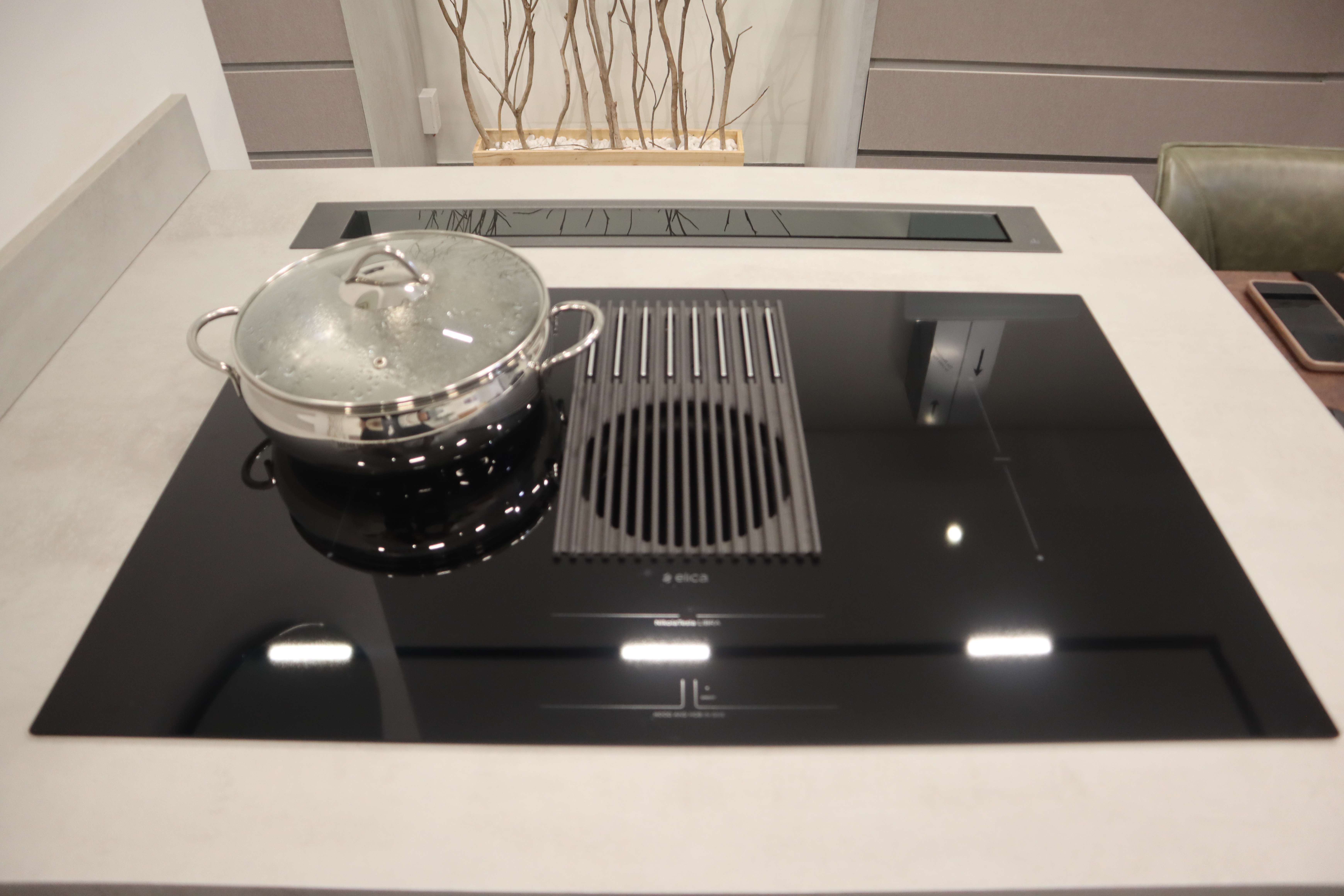 Bếp từ kết hợp hút mùi ELICA NikolaTesla LIBRA