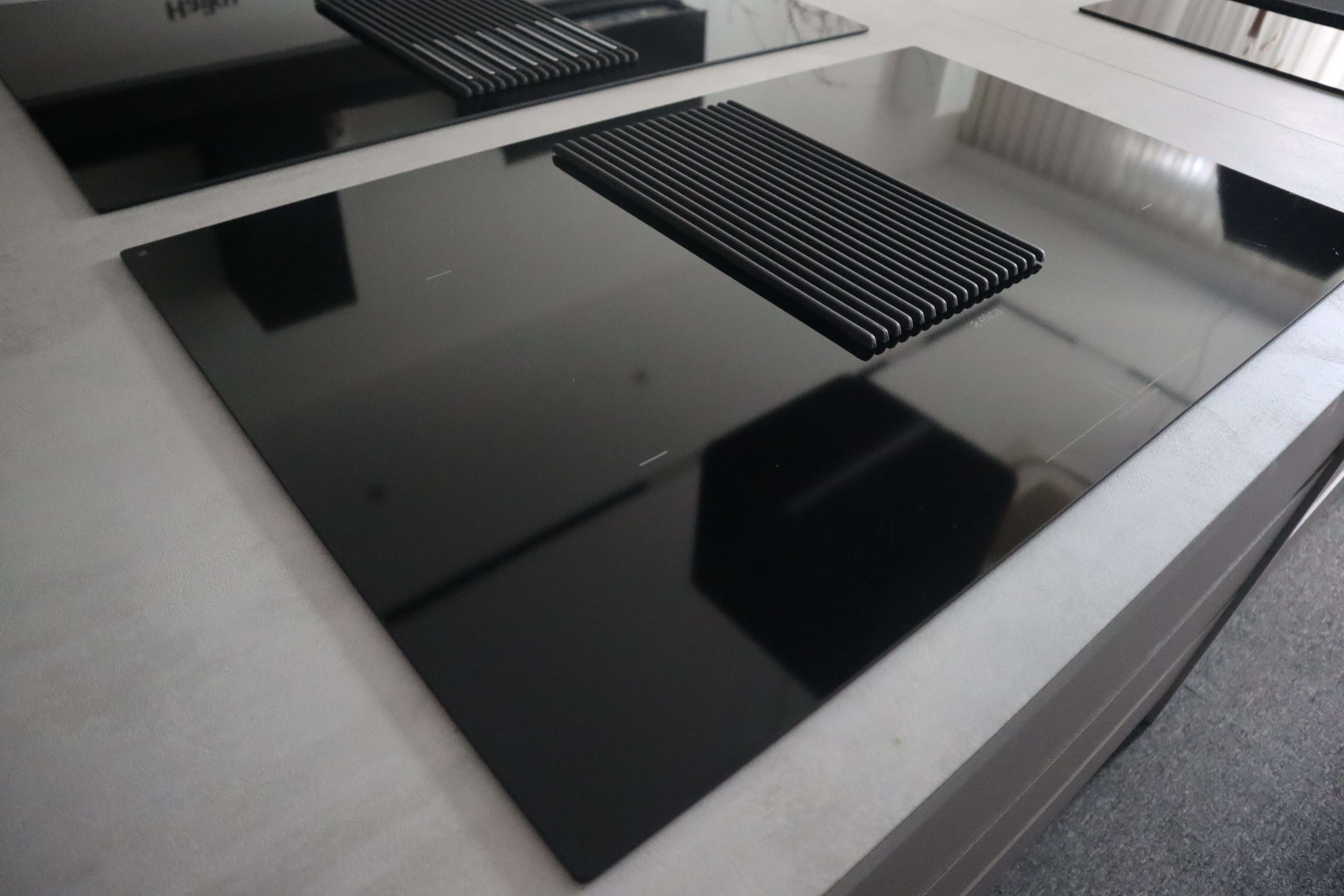 Bếp từ kết hợp hút mùi ELICA NikolaTesla PRIME