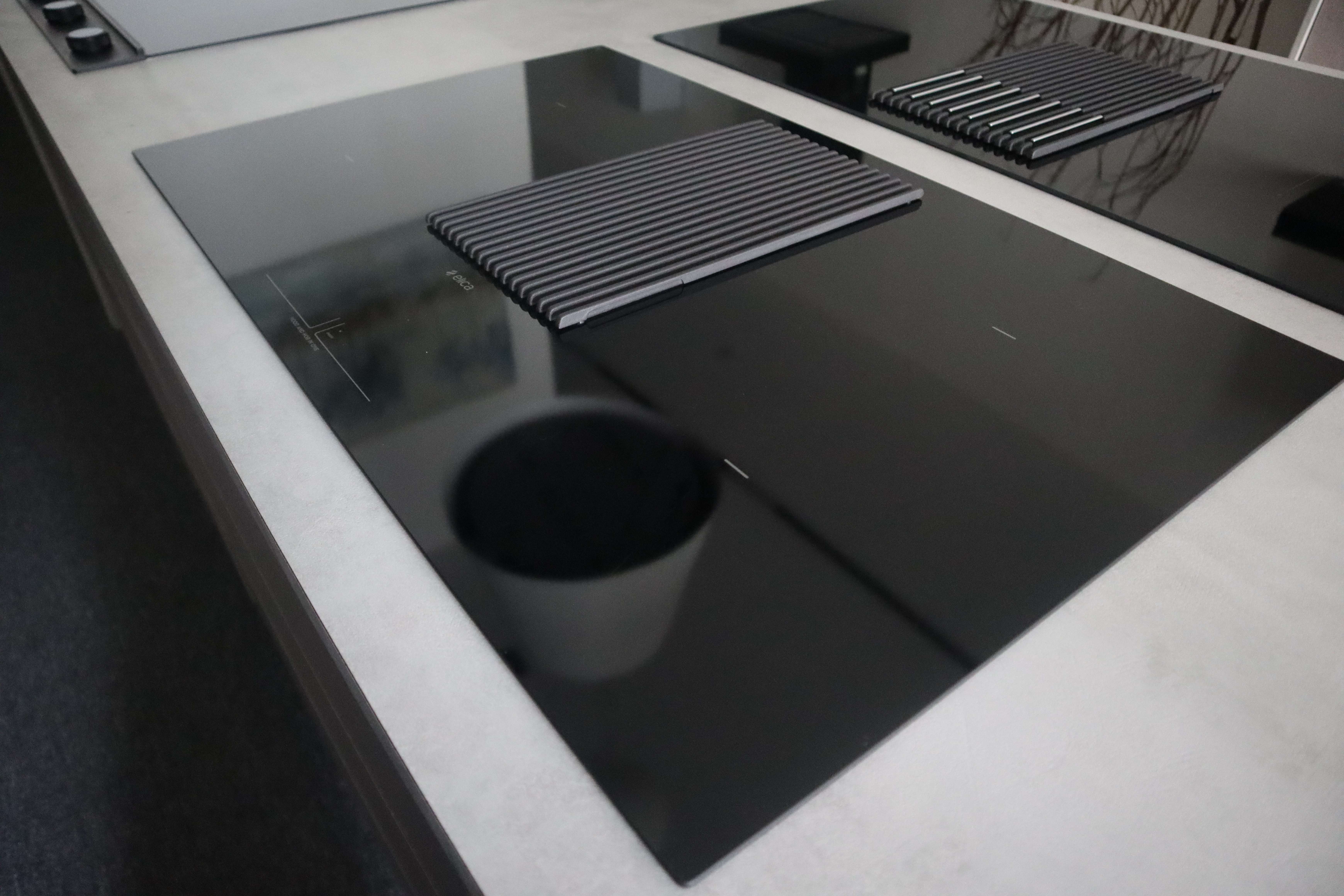 Bếp từ kết hợp hút mùi ELICA NikolaTesla PRIME