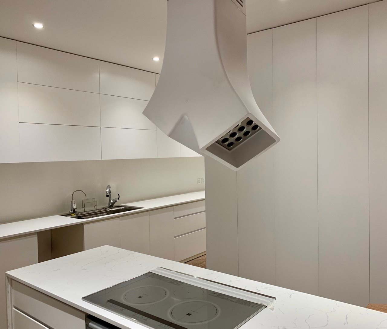 Máy hút mùi đảo ELICA SPOT PLUS ISLAND IX/A/90