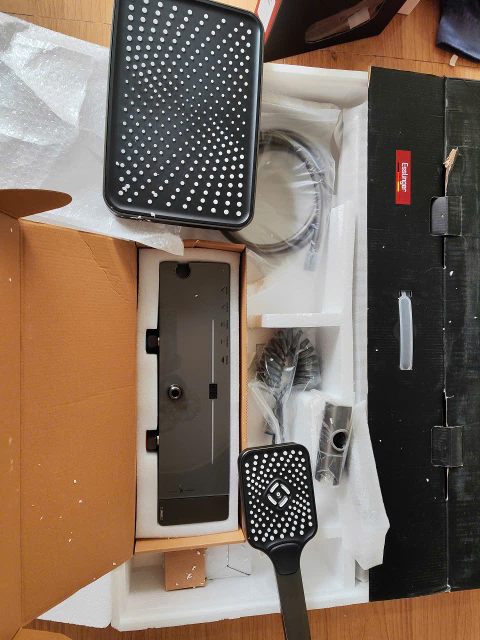 Bộ sen cây tắm đứng nóng lạnh Esslinger ES-11328