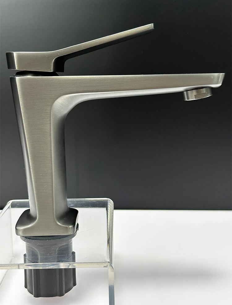 Vòi lavabo nóng lạnh Esslinger ES-28201-555QS