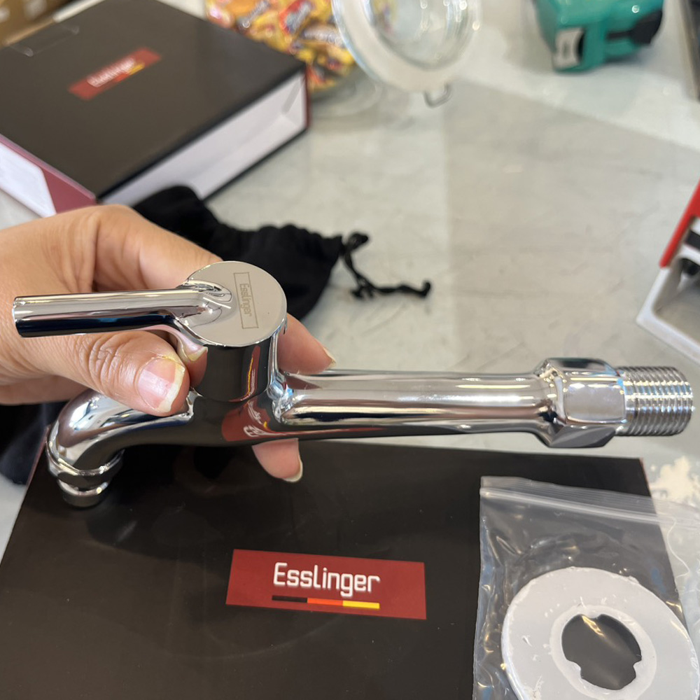 Vòi hồ gắn tường Esslinger ES-9207-255A