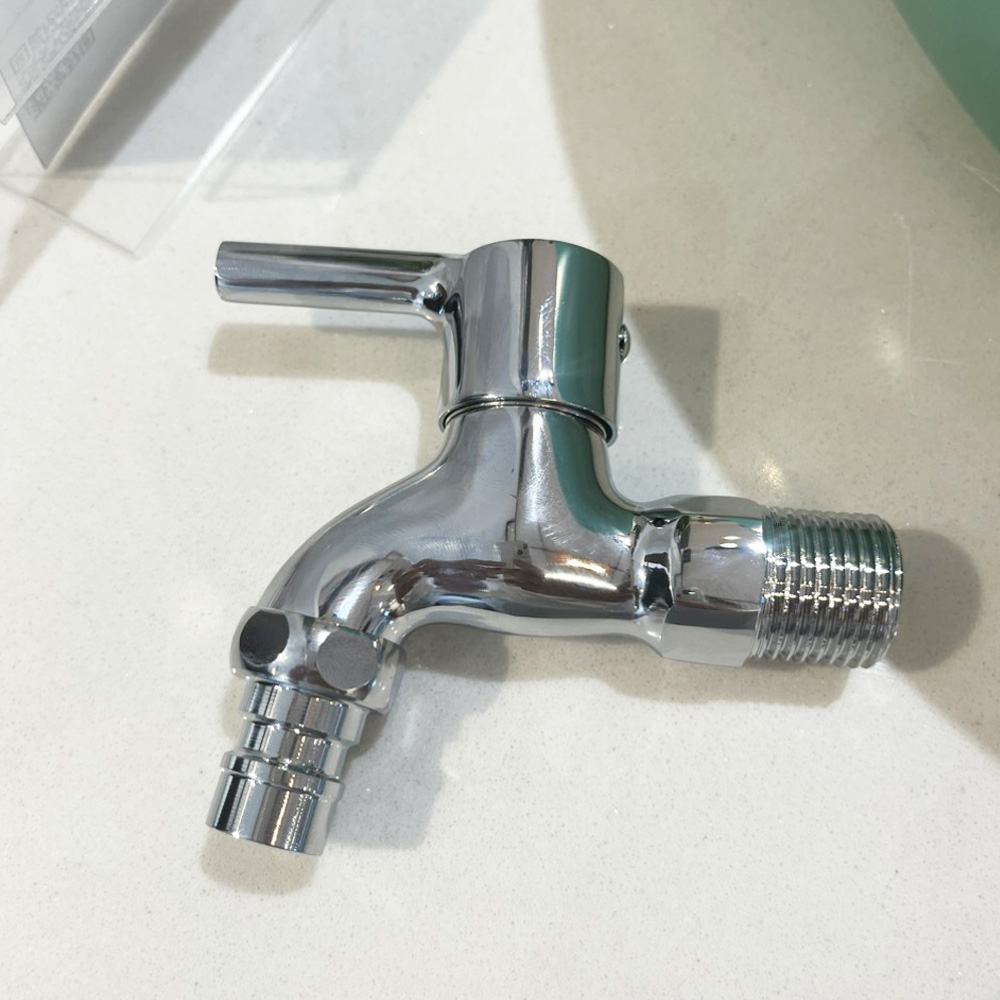 Vòi hồ gắn tường Esslinger ES-9209-255A