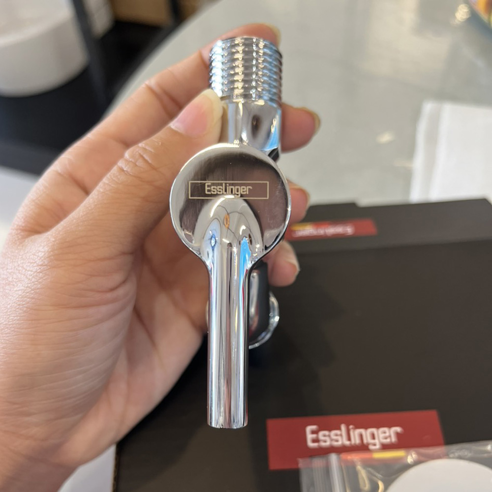 Vòi hồ gắn tường Esslinger ES-9209-255A