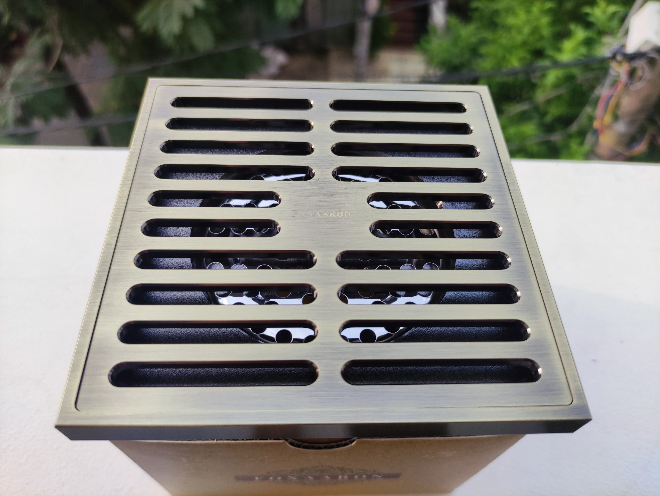 Phễu thoát sàn Foxaaron 12x12cm HP-8012-3