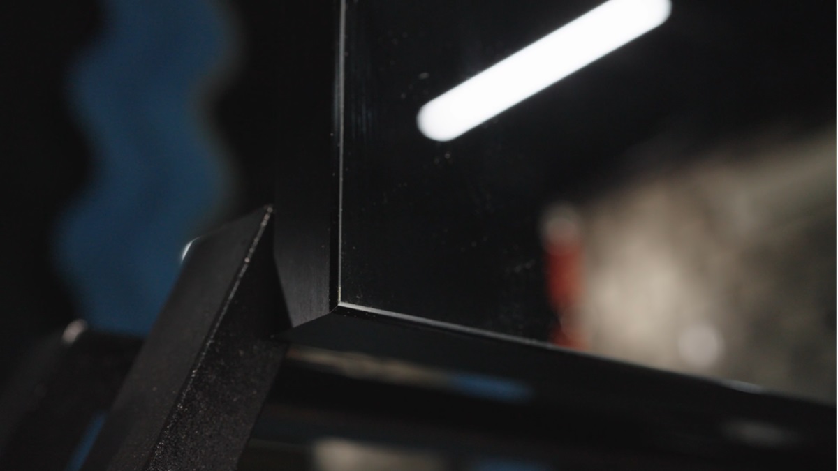 Gương viền nhôm màu Black Brushed GLS BF5BR30 chữ nhật đứng 50x70cm