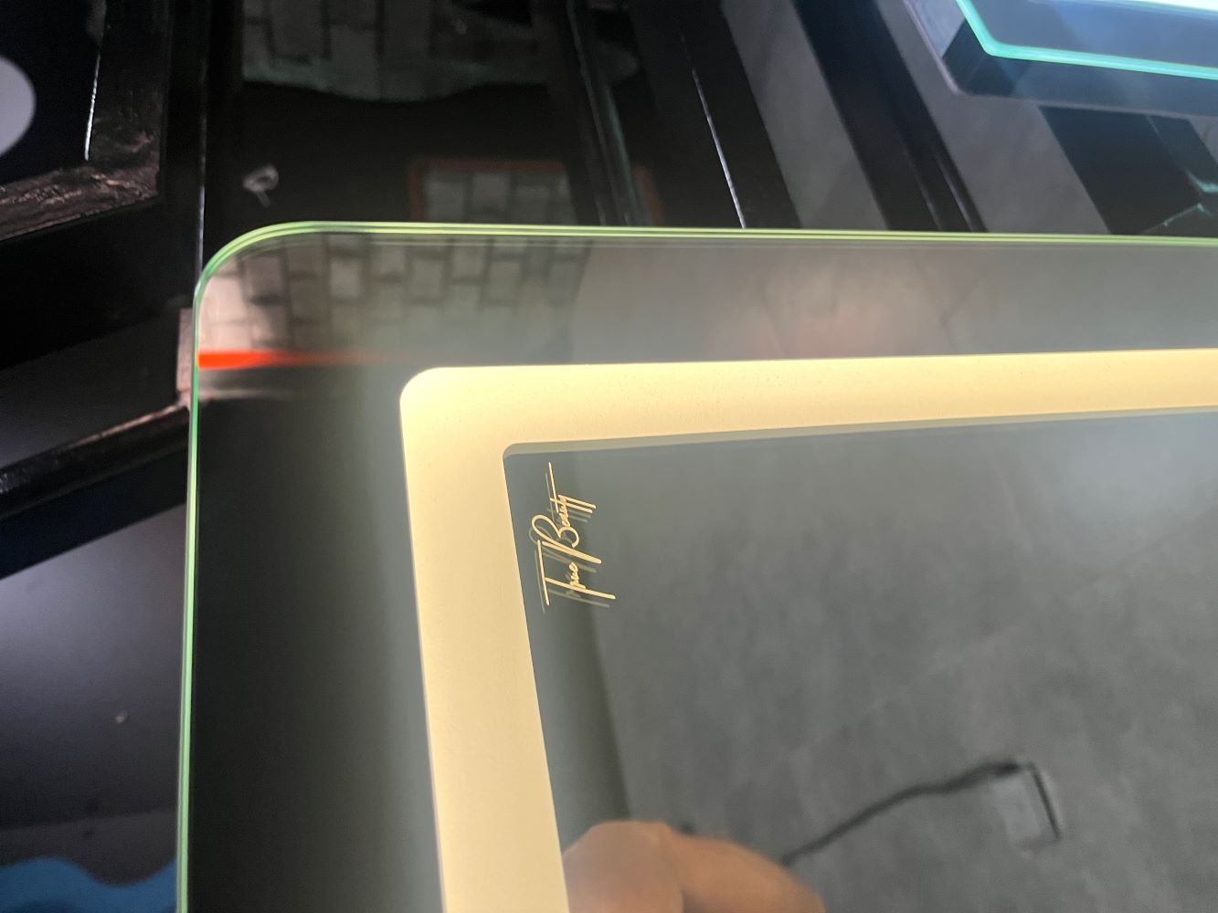 Gương Led GLS BQ35R68 chữ nhật ngang 80x60cm