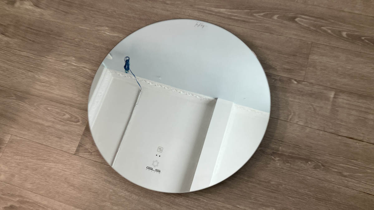 Gương led tròn D60cm GLS M20C80 ánh sáng ngoài mài cạnh đứng