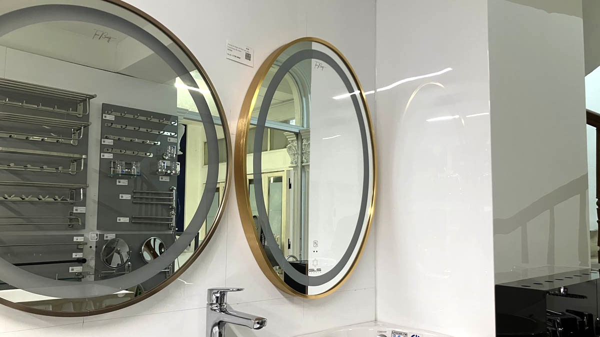 Gương led ellipes 50x70cm GLS ánh sáng trong khung viền nhôm