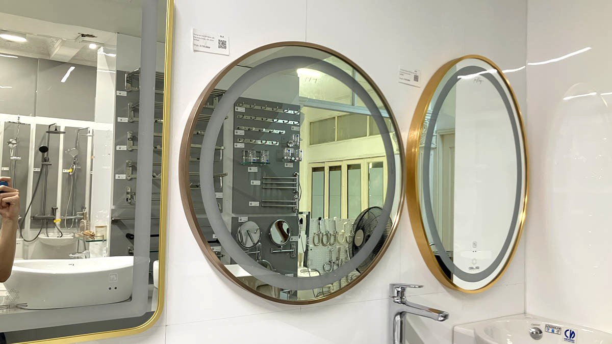 Gương led tròn D60cm GLS ánh sáng trong khung viền nhôm