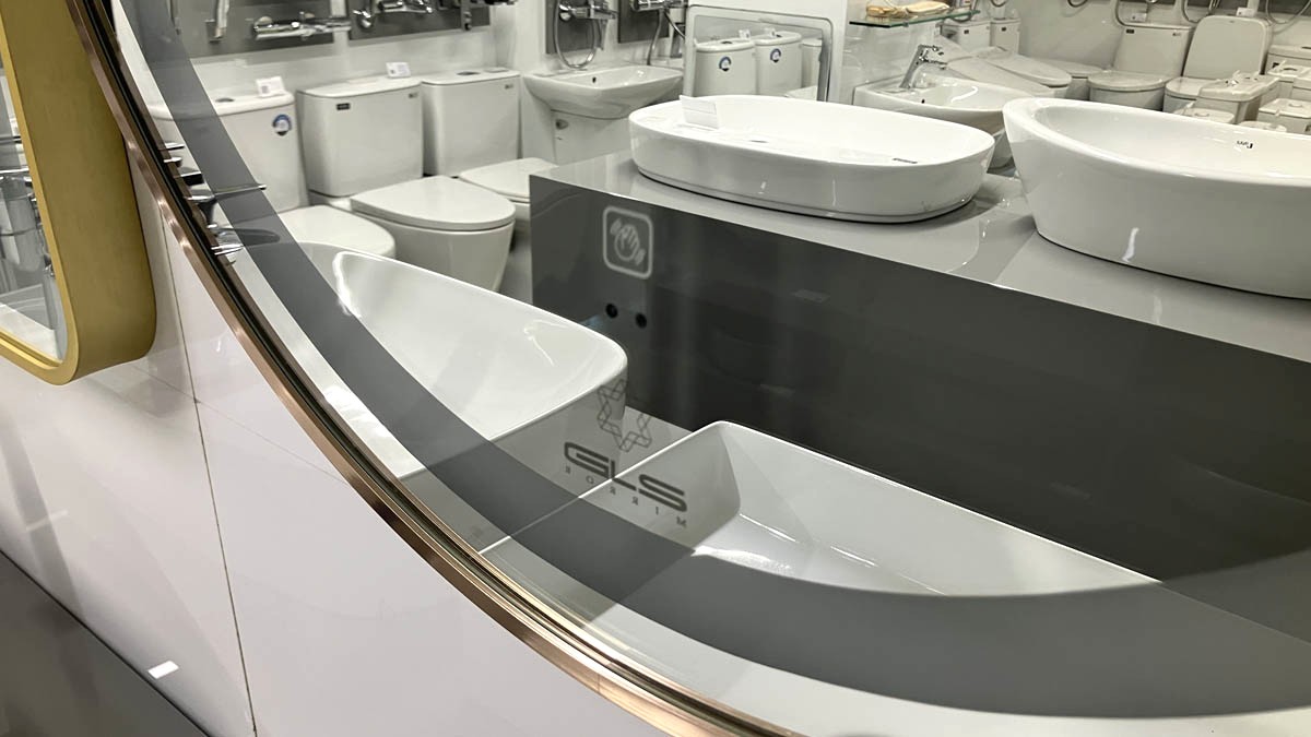 Gương led tròn D60cm GLS ánh sáng trong khung viền nhôm