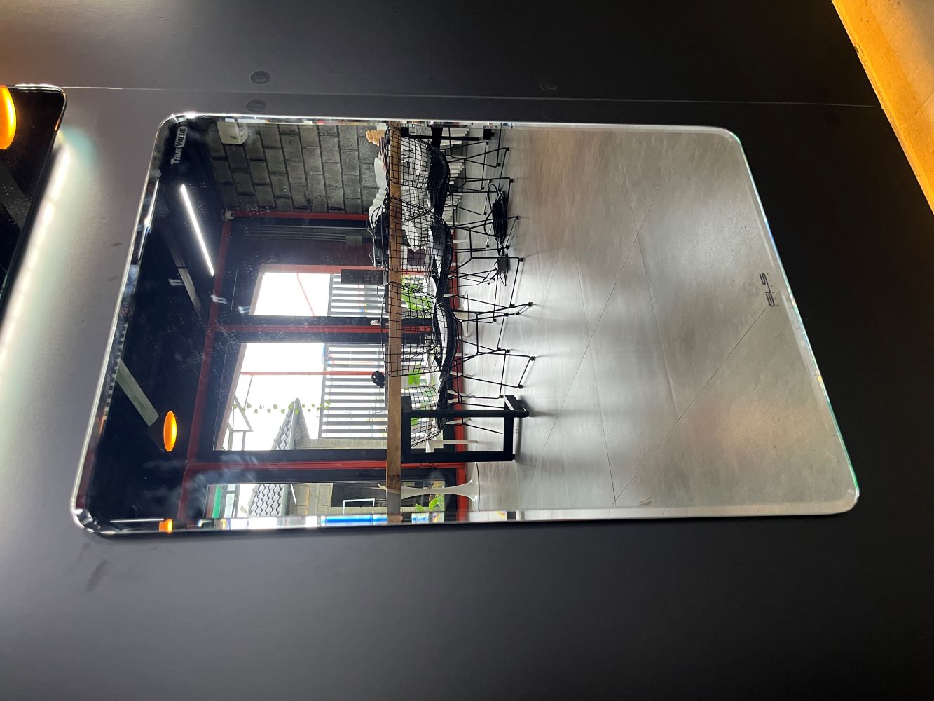 Gương trơn GLS VS00R30 chữ nhật đứng 50x70cm bo góc R30