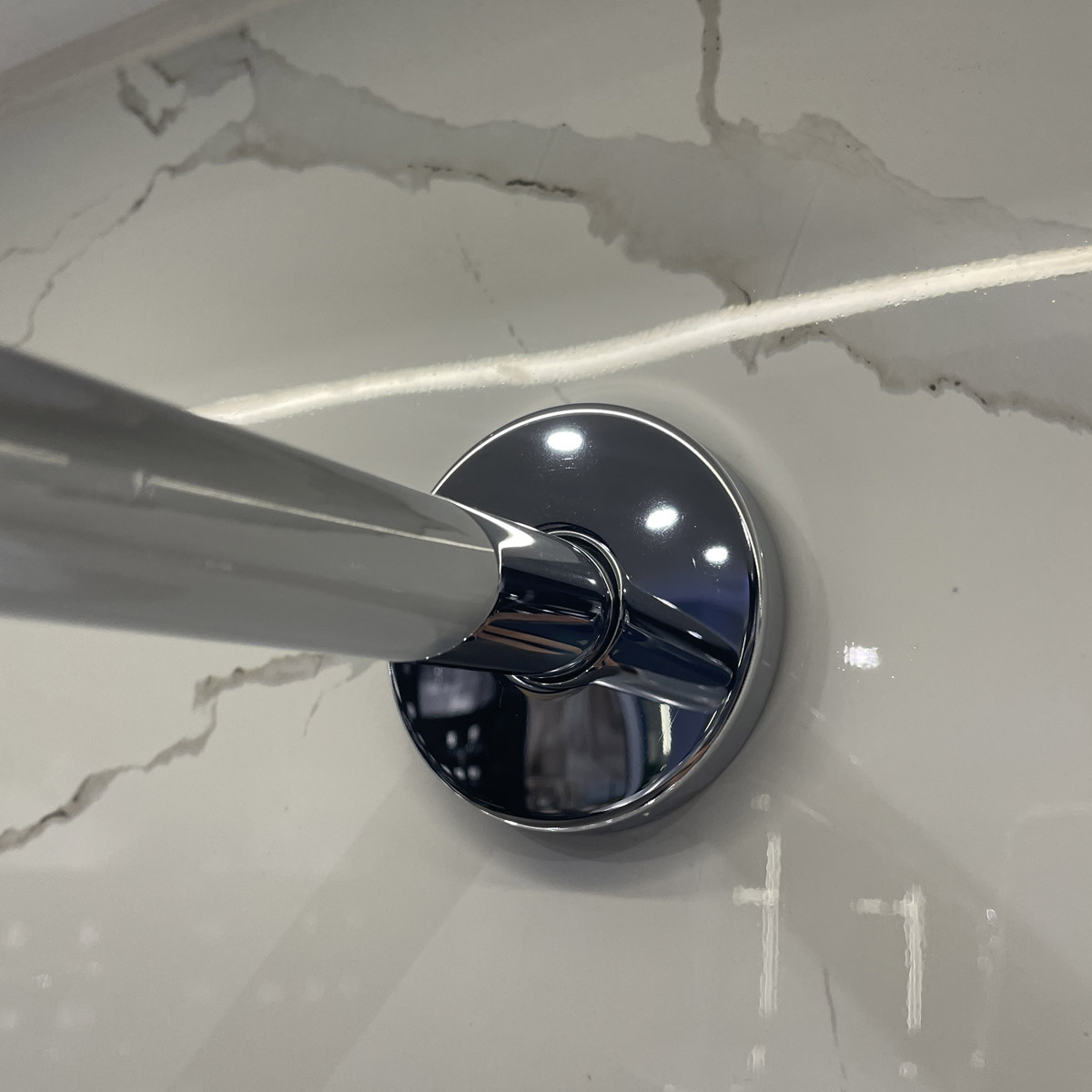 Bát sen gắn tường Grohe Rainshower Cosmpolitan 310 Grohe 26066000