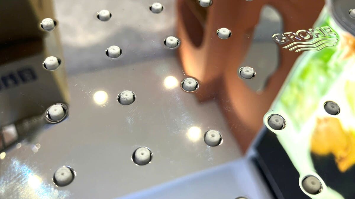 Bát sen vuông Tempesta Cube 250 Grohe 26685000