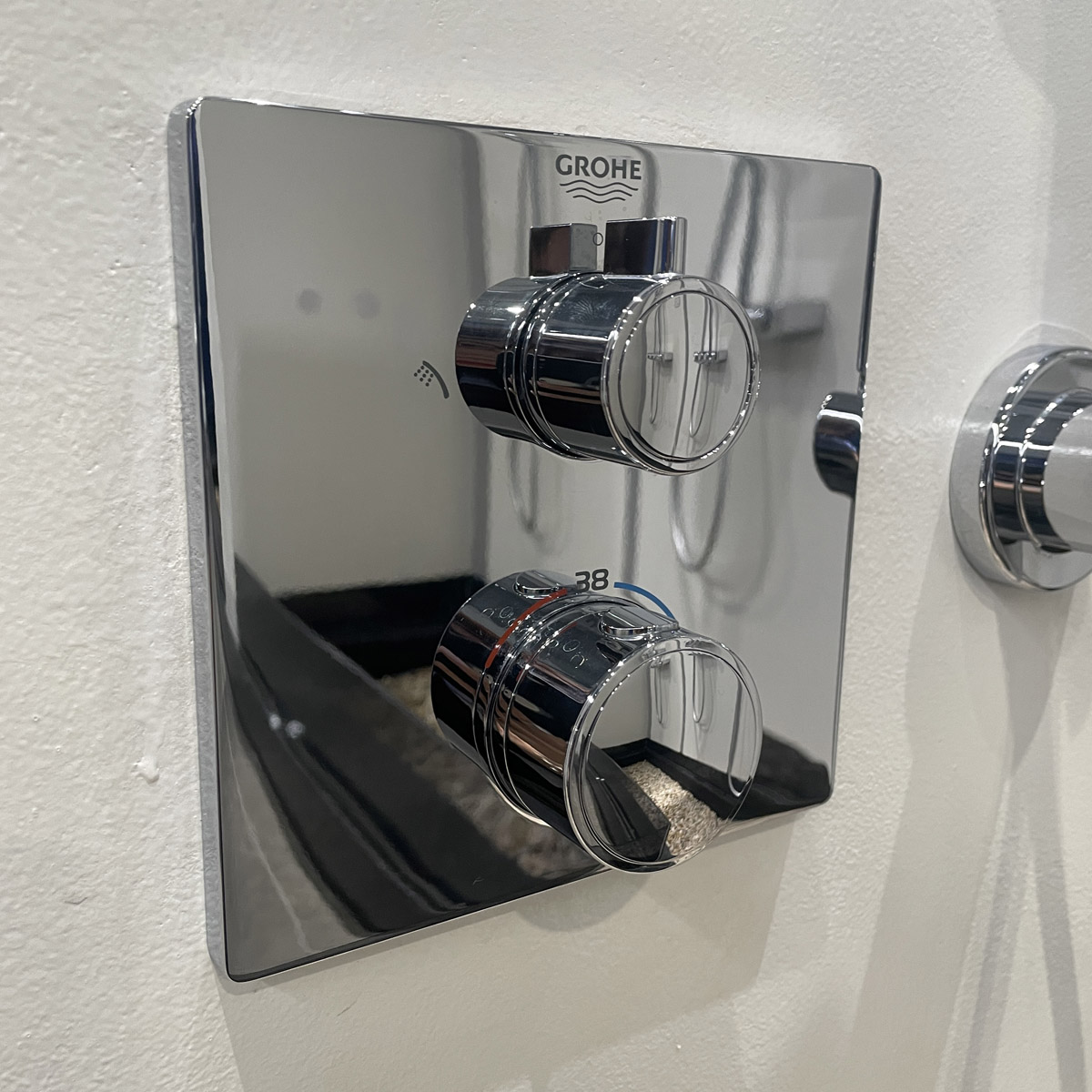 Bộ sen âm tường ổn nhiệt GROHE 34734000