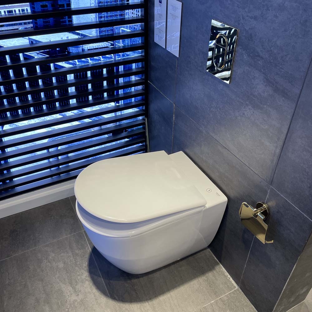 Thân bồn cầu đặt sàn Essence GROHE 3957300H