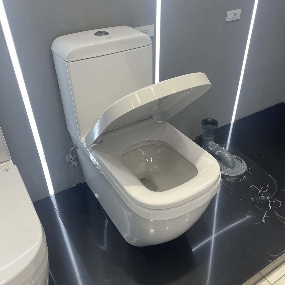 Bồn cầu 1 khối Eurosmart GROHE 39119001