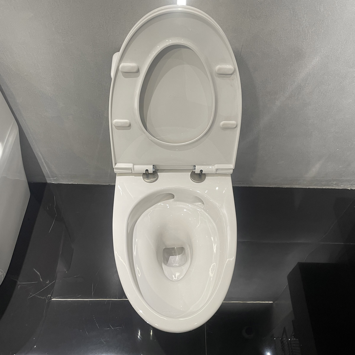 Bồn cầu 1 khối Bau Ceramic GROHE 39990000