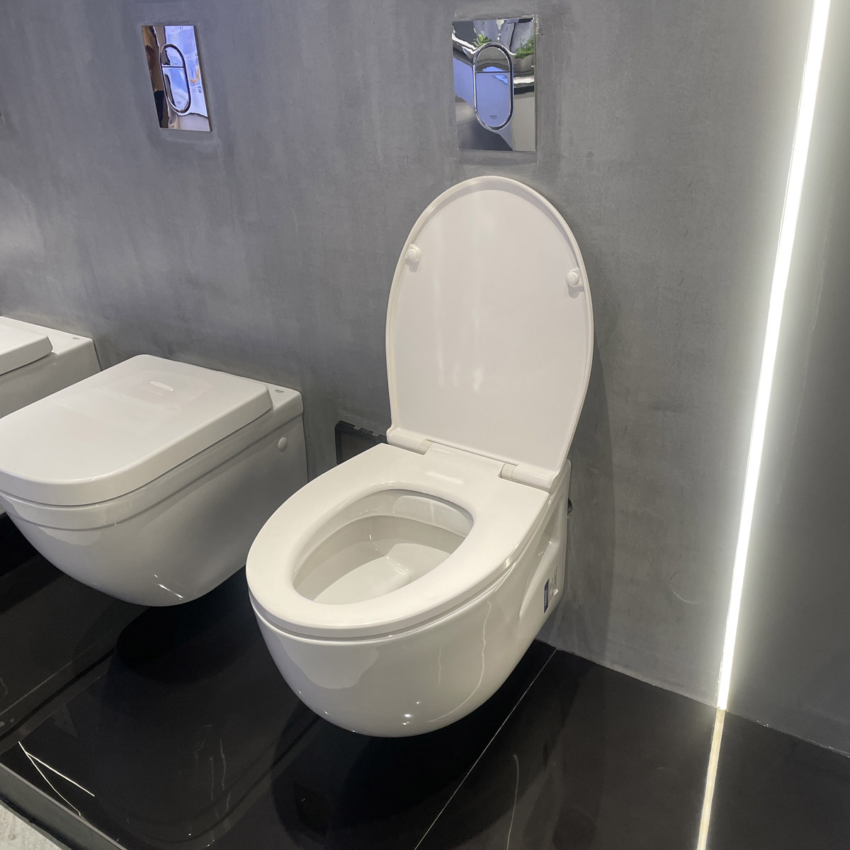 Bồn cầu treo tường Eurosmart GROHE 39126001