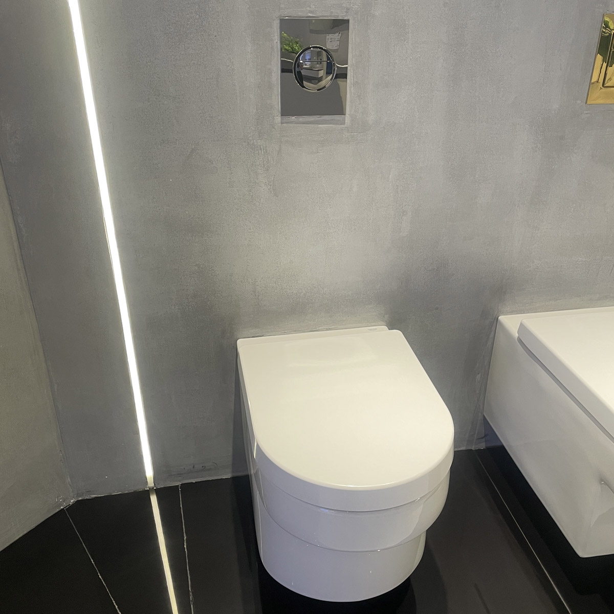 Bồn cầu treo tường Eurocosmo GROHE 39296000