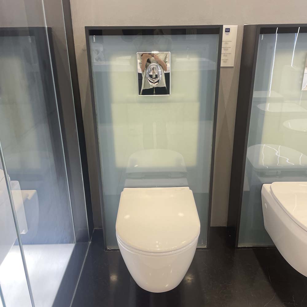 Bồn cầu treo tường Essence GROHE 3957100H