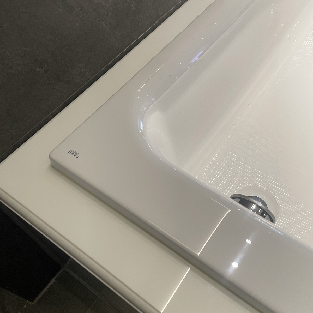 Bồn tắm xây 1m7 Eurosmart Grohe 39150000