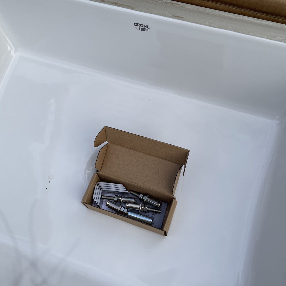 Chậu rửa mặt lavabo âm bàn GROHE 3970900H