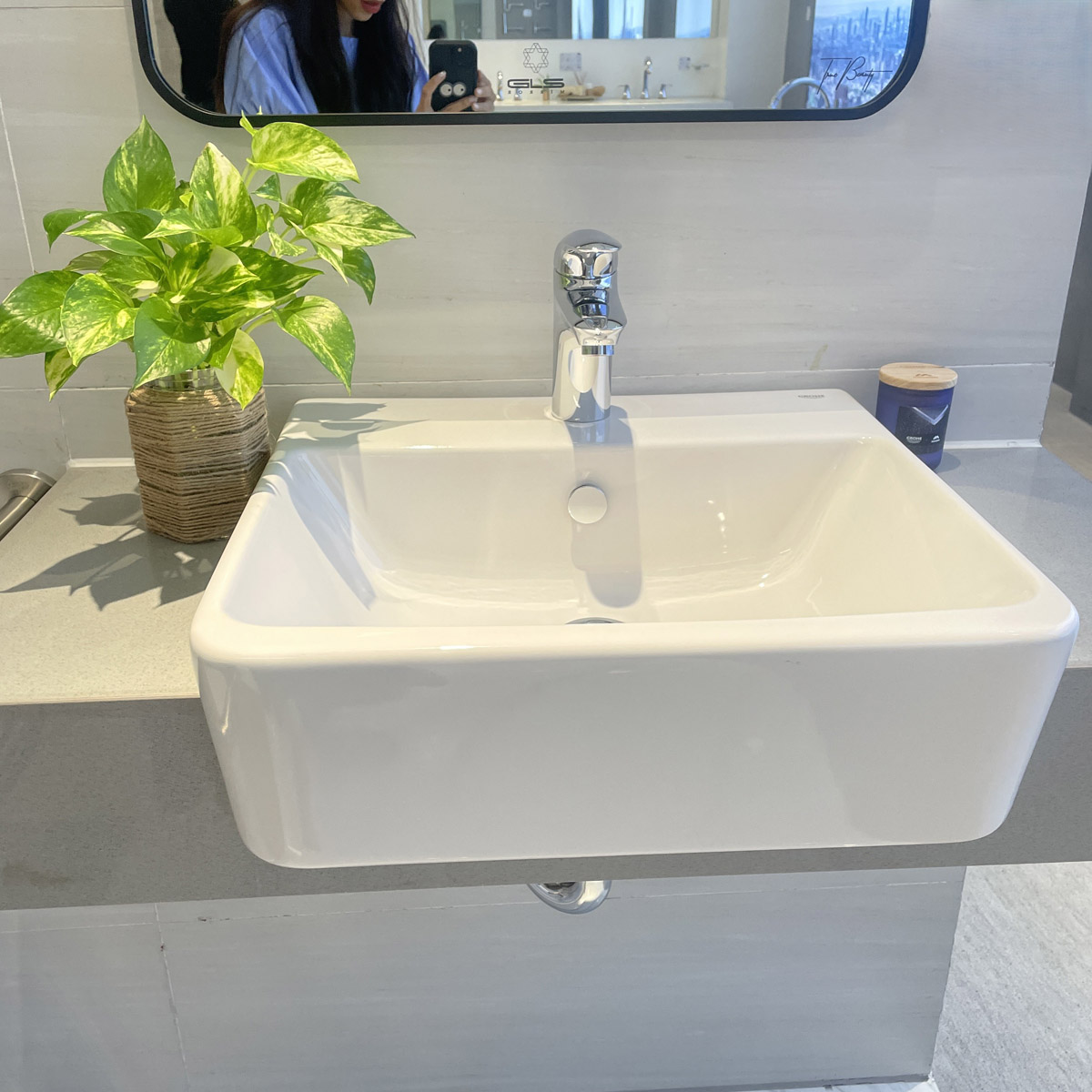 Chậu rửa lavabo bán âm bàn Eurocube GROHE 124581