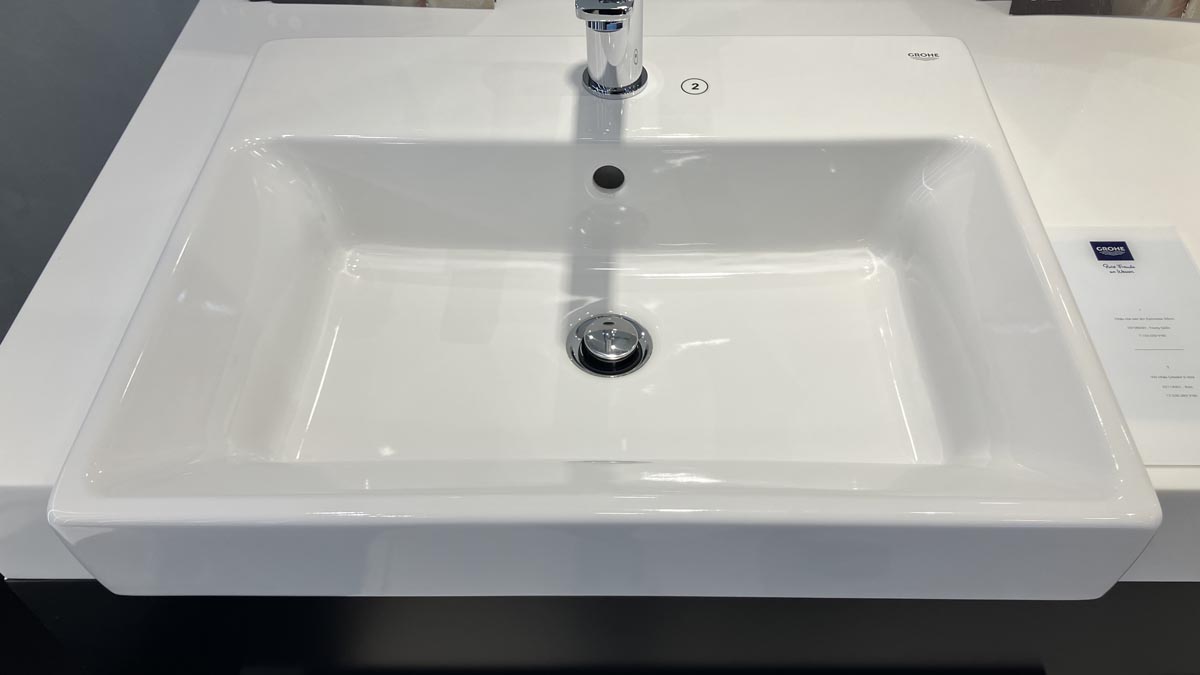 Chậu rửa mặt lavabo bán âm GROHE 3970800H