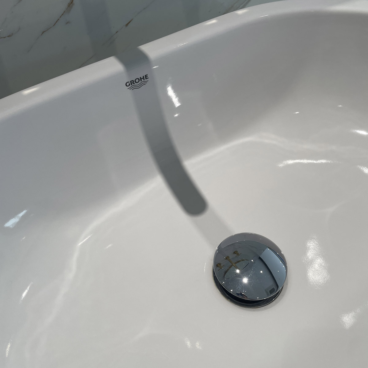 Chậu lavabo đặt bàn Eurocosmo GROHE 39122001