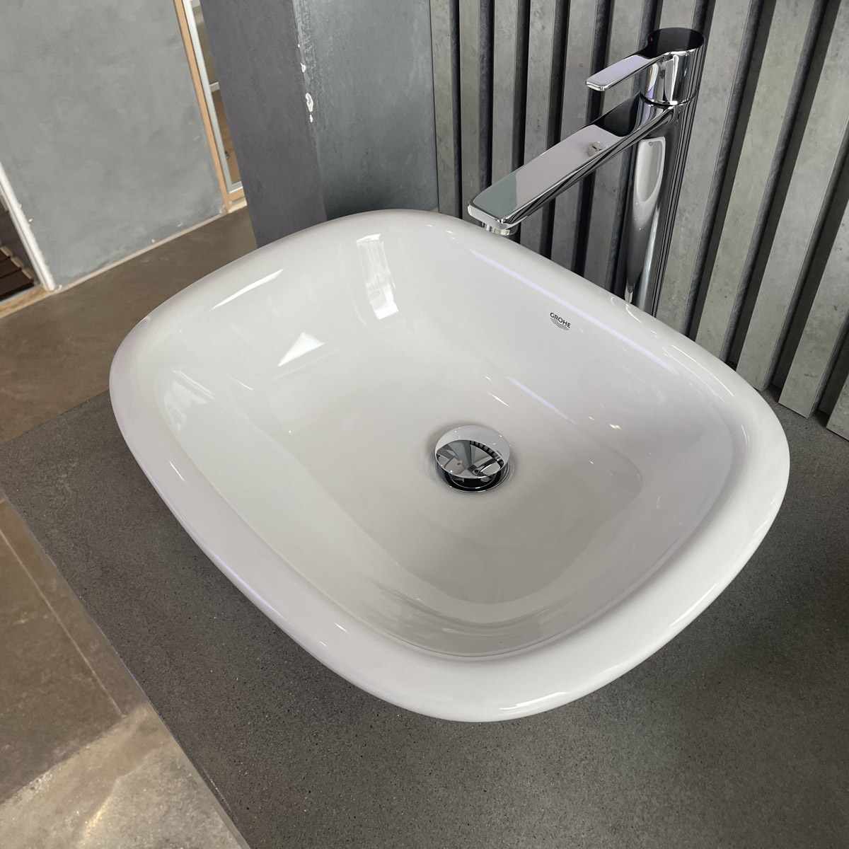 Chậu lavabo đặt bàn Eurostyle GROHE 39216000