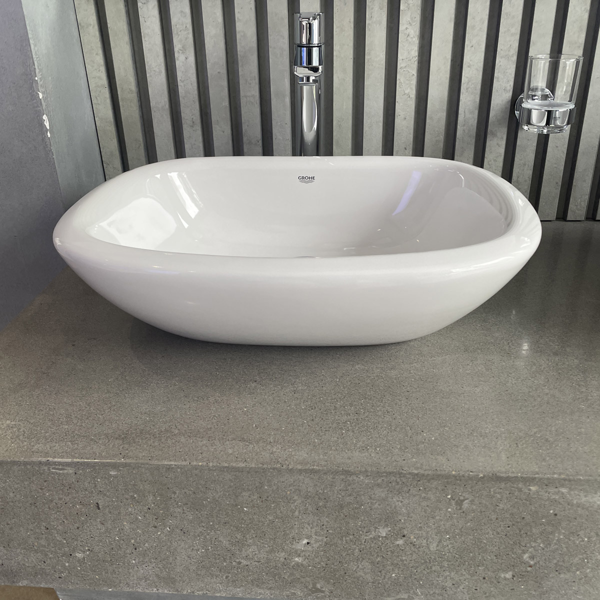 Chậu lavabo đặt bàn Eurostyle GROHE 39216000