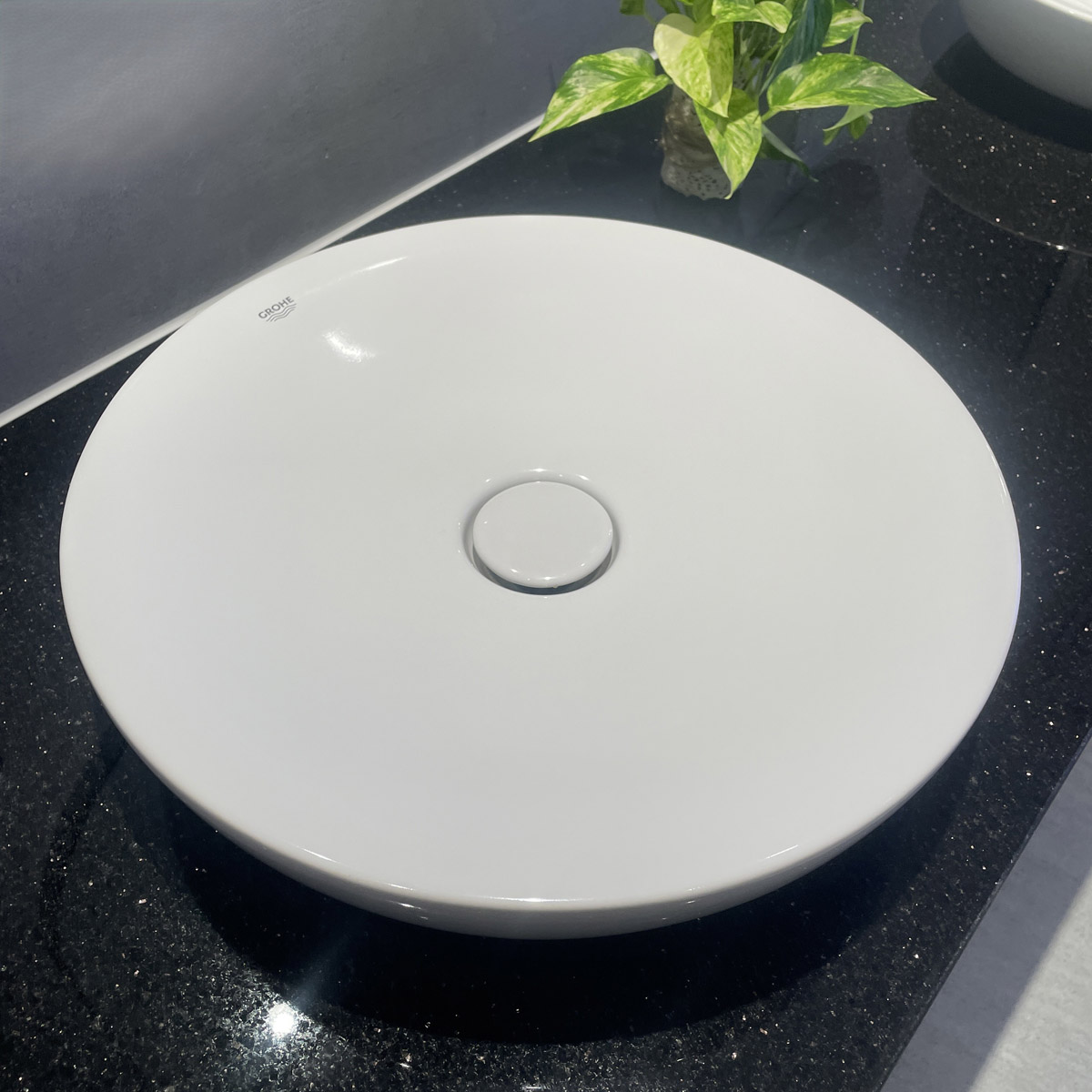 Chậu rửa lavabo đặt bàn Essence GROHE 3960900H