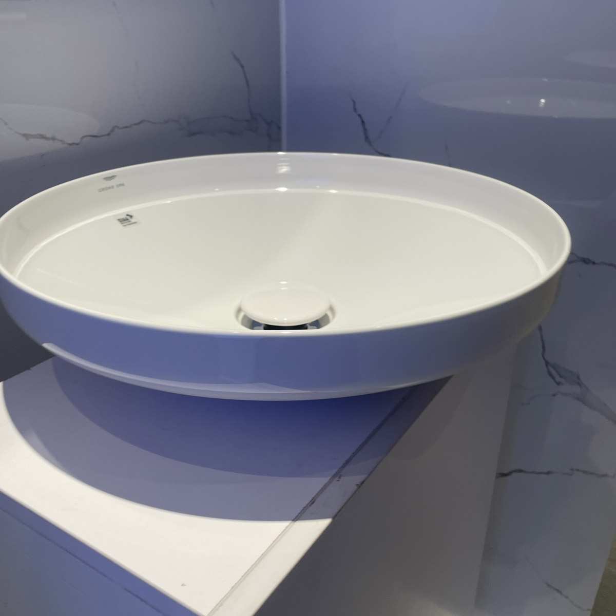 Chậu lavabo đặt bàn AIRIO GROHE 3995500H
