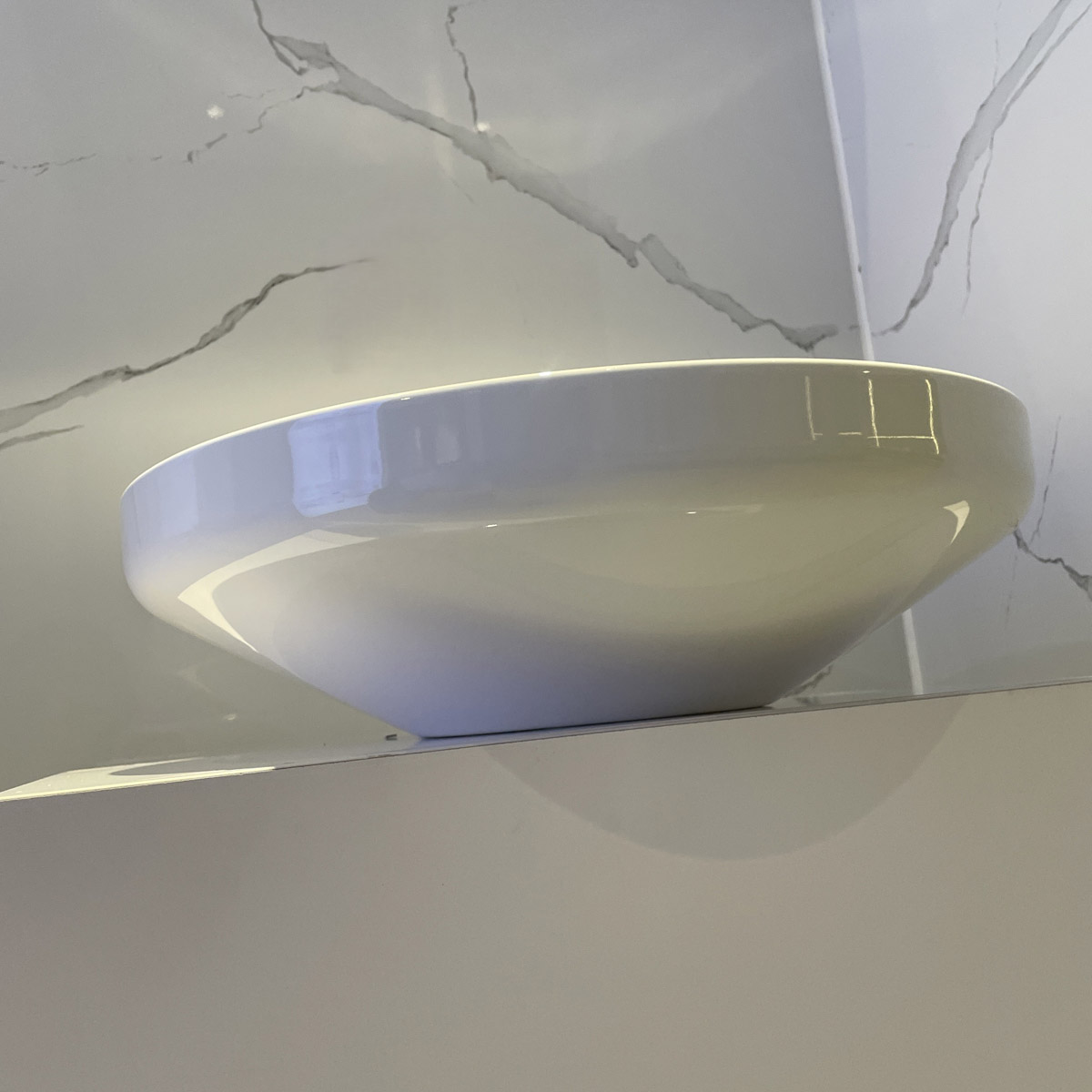 Chậu lavabo đặt bàn AIRIO GROHE 3995500H