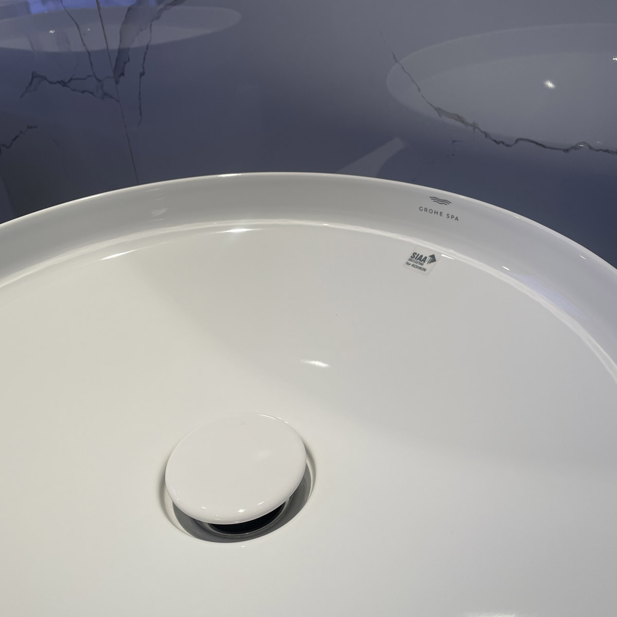 Chậu lavabo đặt bàn AIRIO GROHE 3995500H