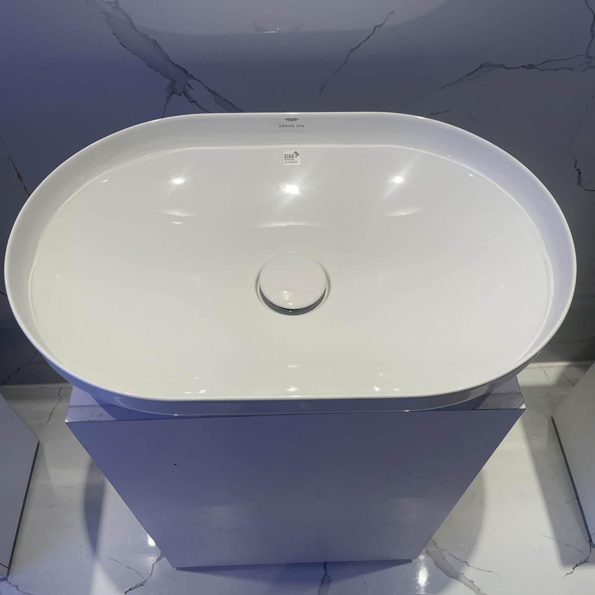 Chậu lavabo đặt bàn AIRIO GROHE 3996300H