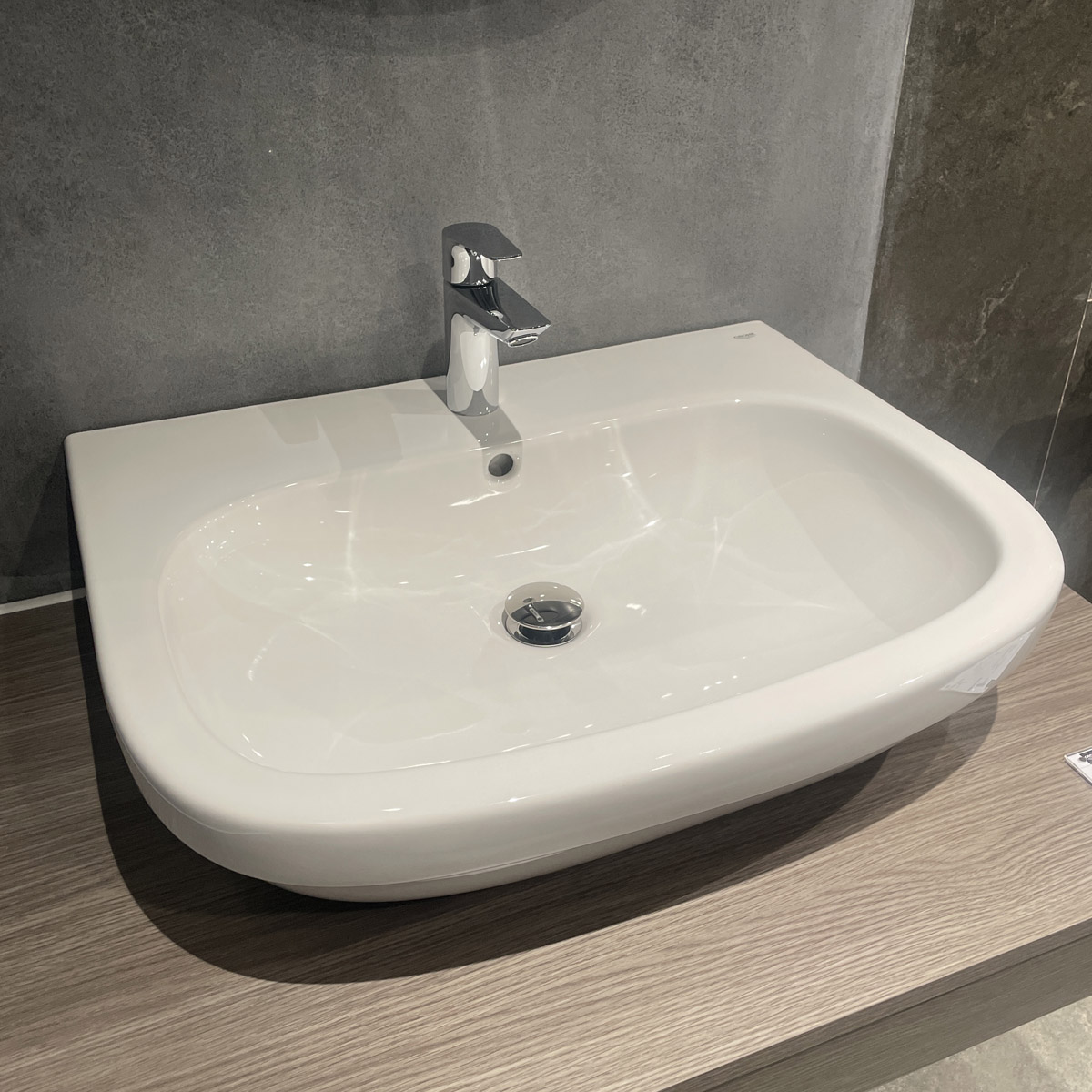 Chậu rửa lavabo treo tường Euro Ceramic GROHE 39323000
