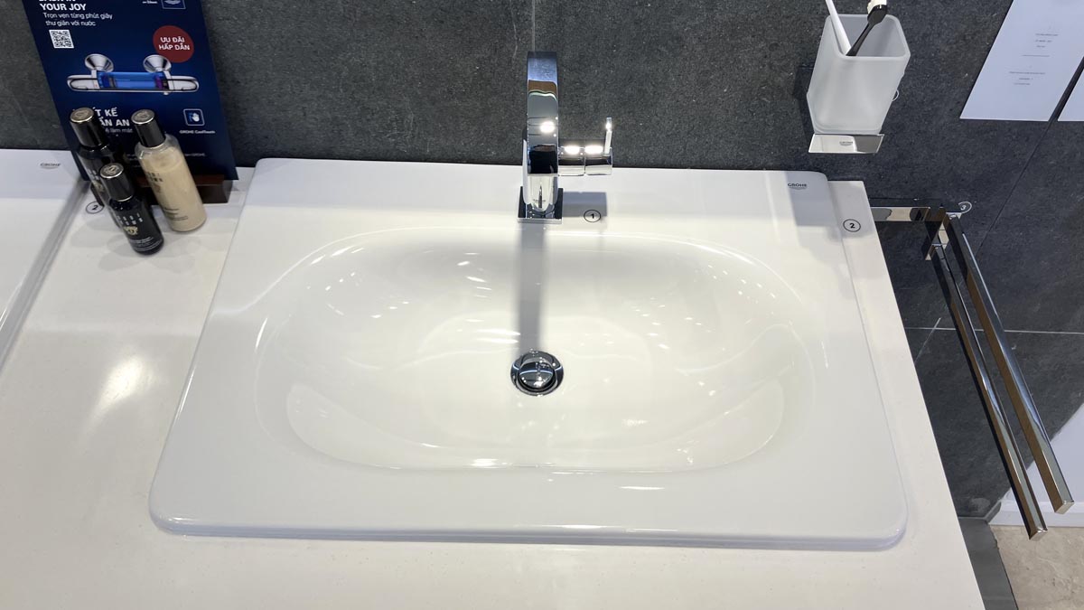 Chậu rửa lavabo treo tường Essence GROHE 3956400H