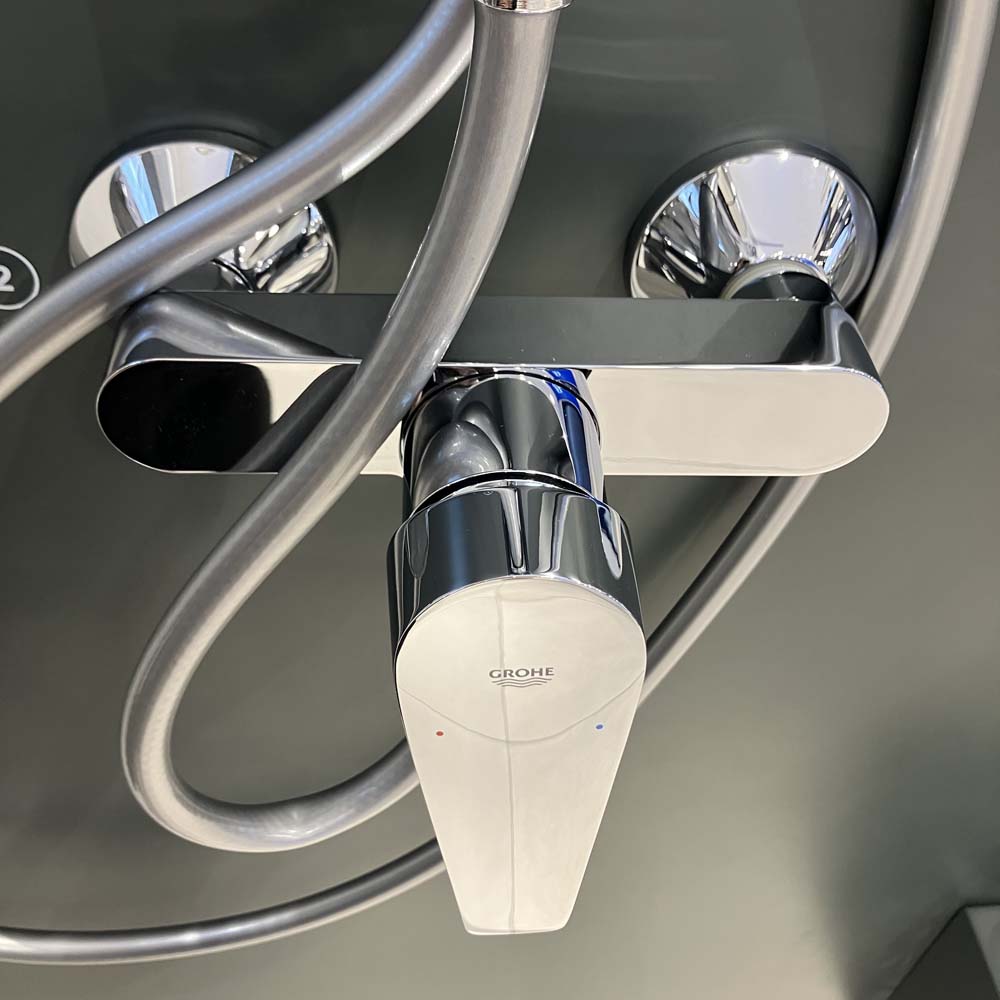 Củ sen tắm nóng lạnh BauEdge GROHE 23636001