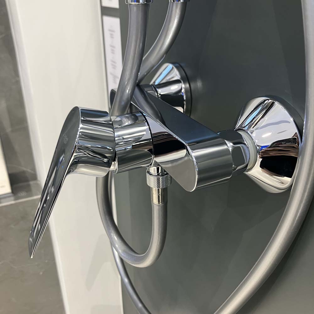 Củ sen tắm nóng lạnh BauEdge GROHE 23636001