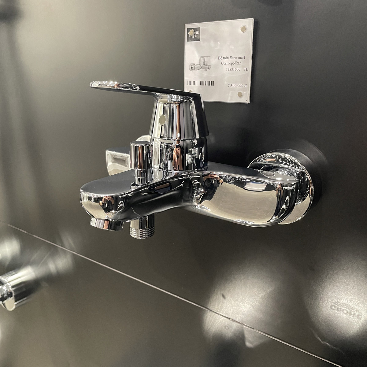 Củ sen tắm nóng lạnh Eurosmart Cosmo Grohe 32831000