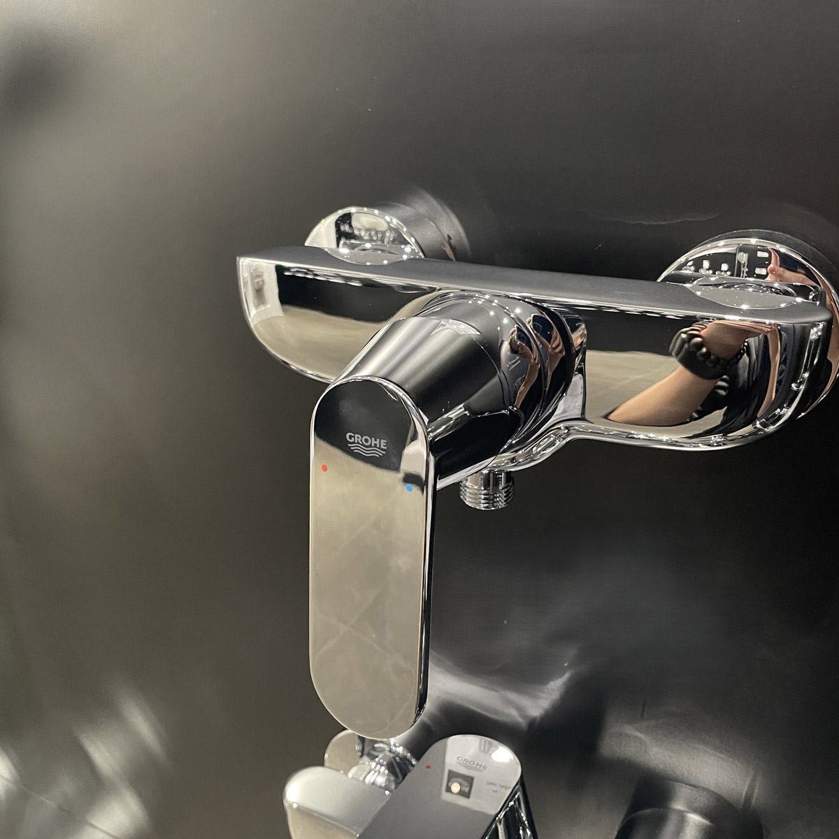 Củ sen tắm nóng lạnh Eurosmart Cosmopolitan GROHE 32837000