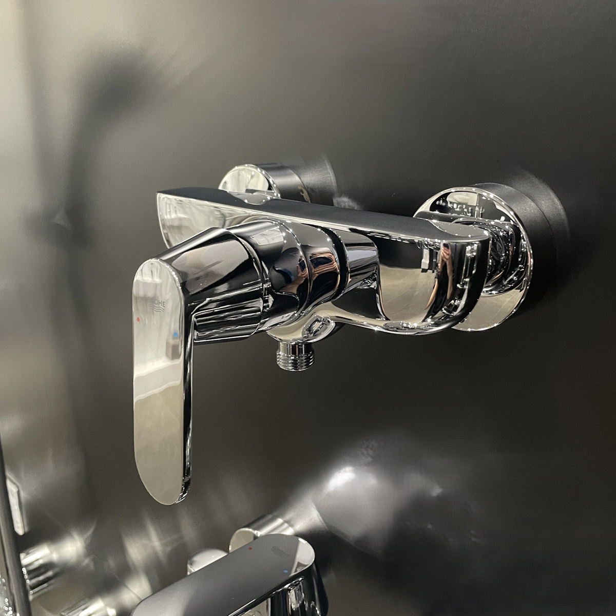 Củ sen tắm nóng lạnh Eurosmart Cosmopolitan GROHE 32837000